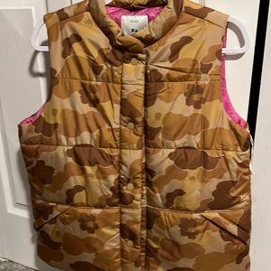 Brown camouflage vest
